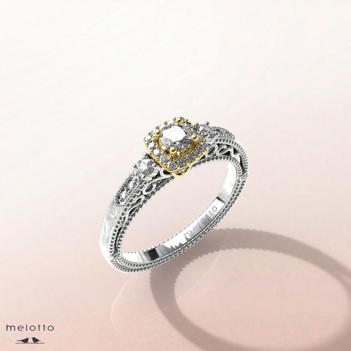 Комбинированное кольцо с бриллиантом