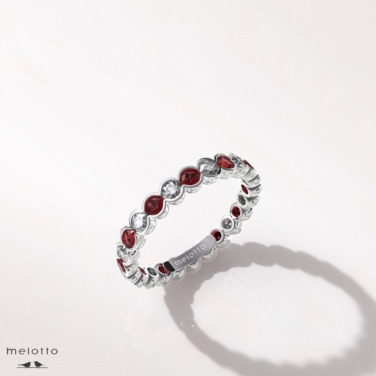 Женское обручальное кольцо «Рубиновое пламя»