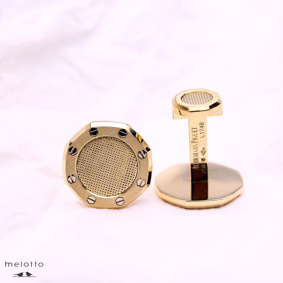 Оригинальные запонки Audemars piguet