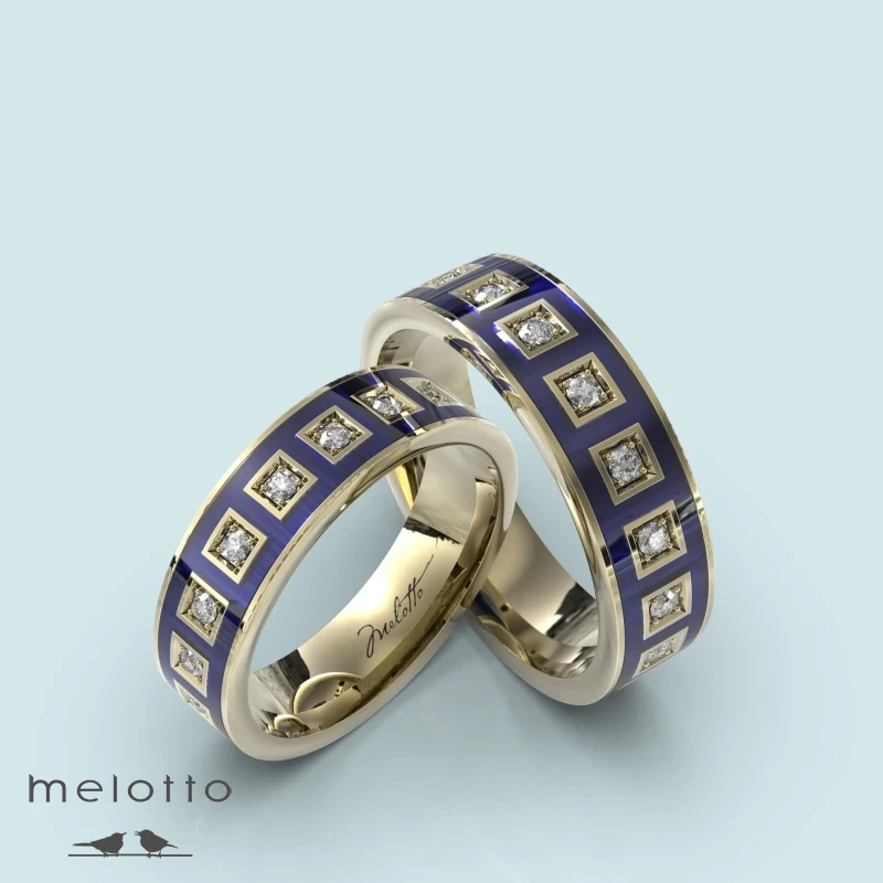 Обручальные кольца с синей эмалью и бриллиантами
