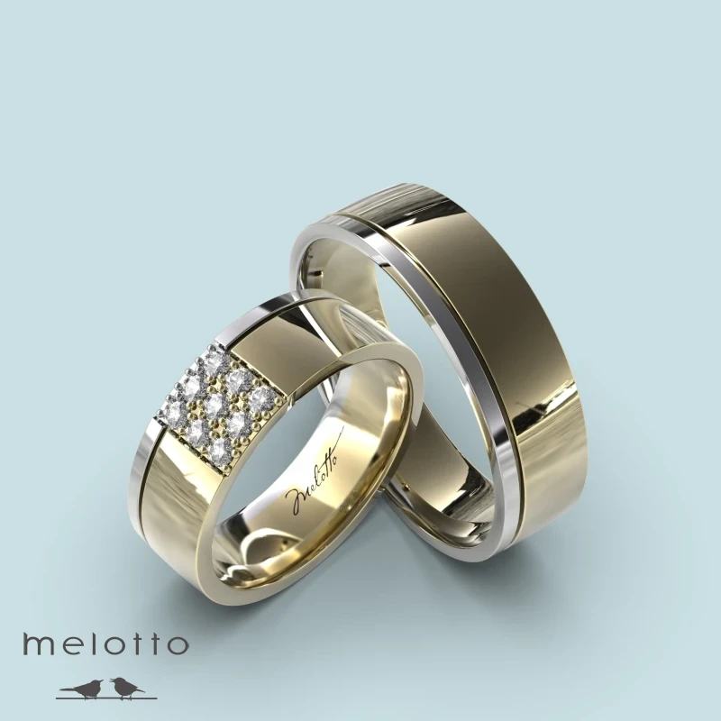 Прекрасная обручальная пара из желтого и белого золота