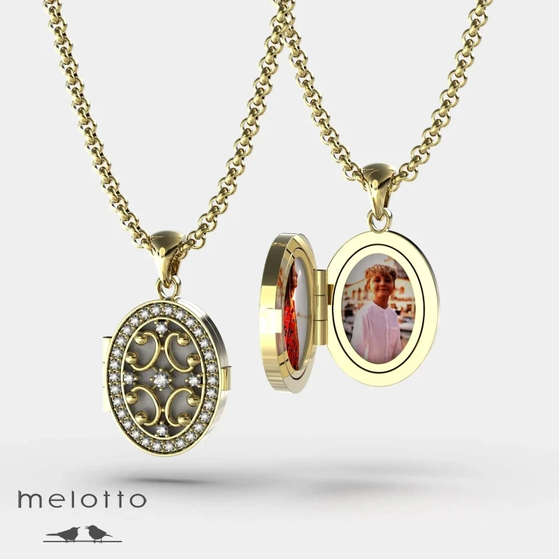 Золотой кулон для двух фото с бриллиантами Золотой кулон для двух фото с бриллиантами