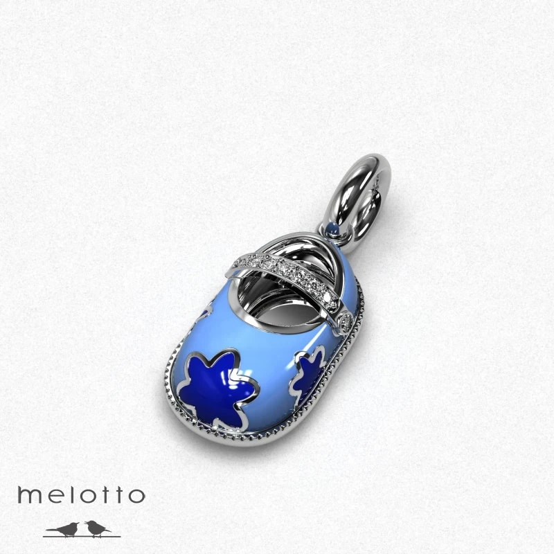 Шарм Ботинок с цветочками и бриллиантами из белого золота