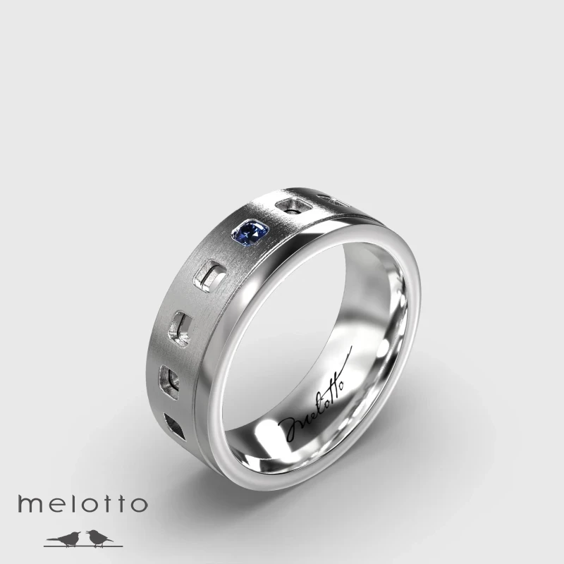 Мужское обручальное кольцо из белого золота с сапфиром
