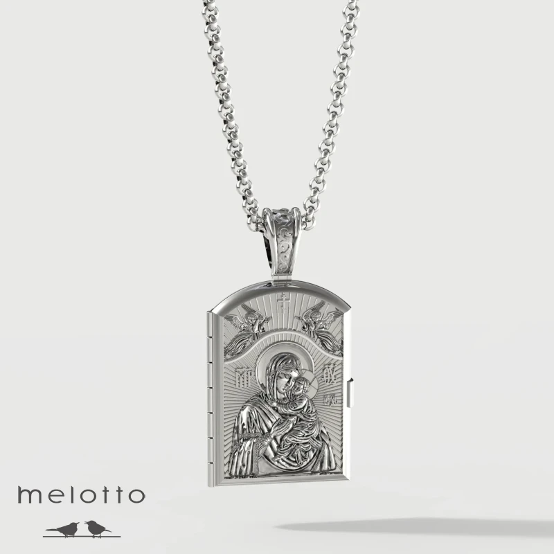 Нательный медальон под фото