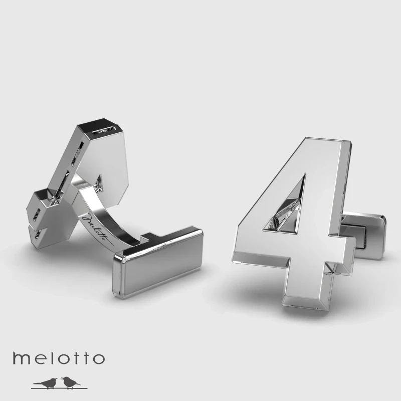 Золотые запонки с номером игрока