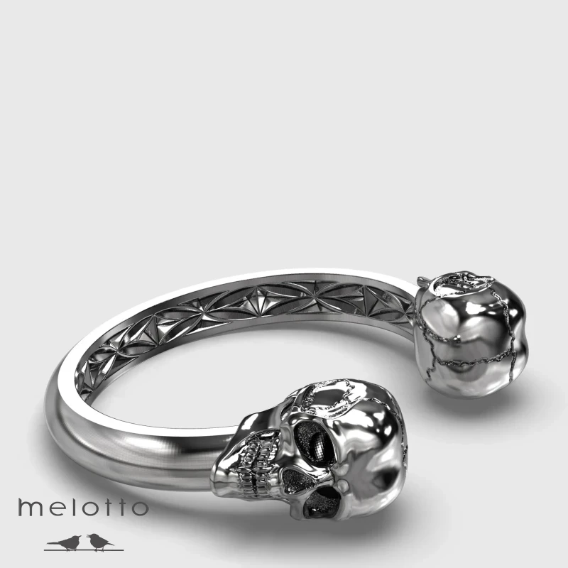 Мужской браслет Череп