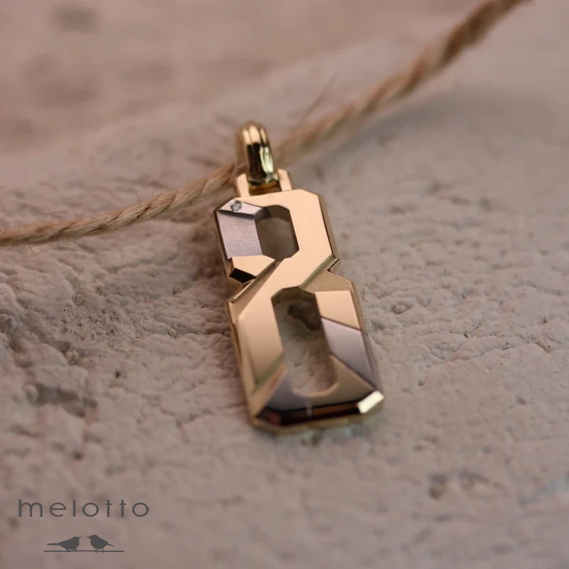 Золотая подвеска цифра для спортсмена