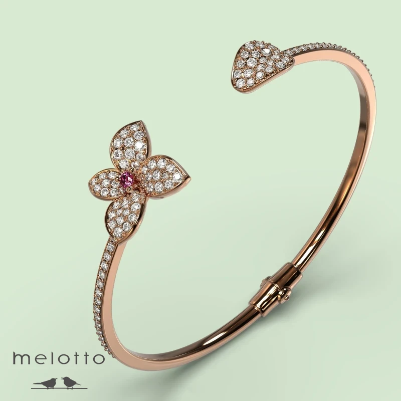 Браслет Small Flower  с бриллиантами.