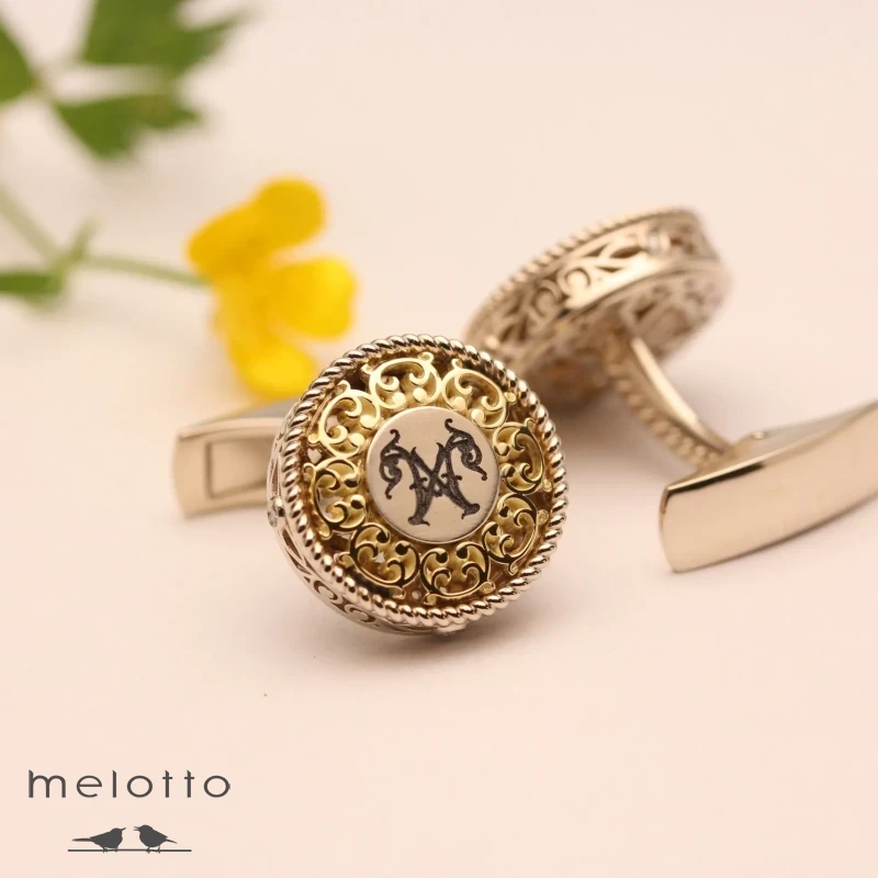 Запонки золотые с Монограммой