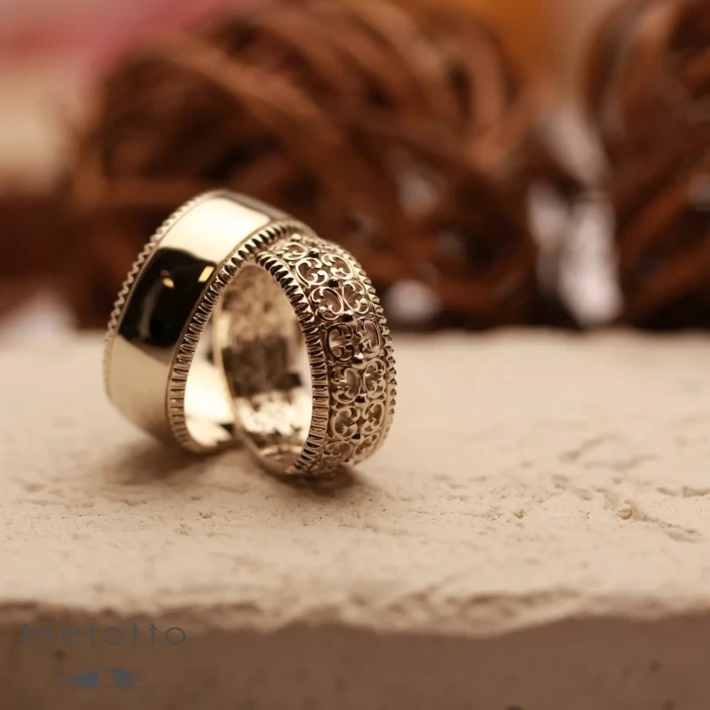 Обручальные кольца «A couple of lovers»