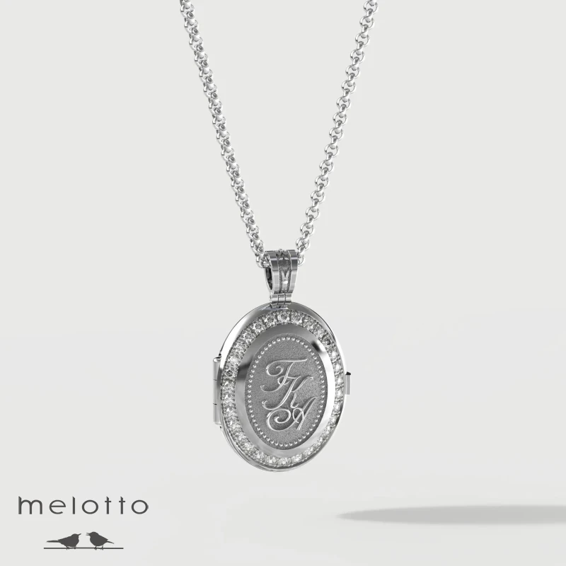 Открывающийся медальон под два фото