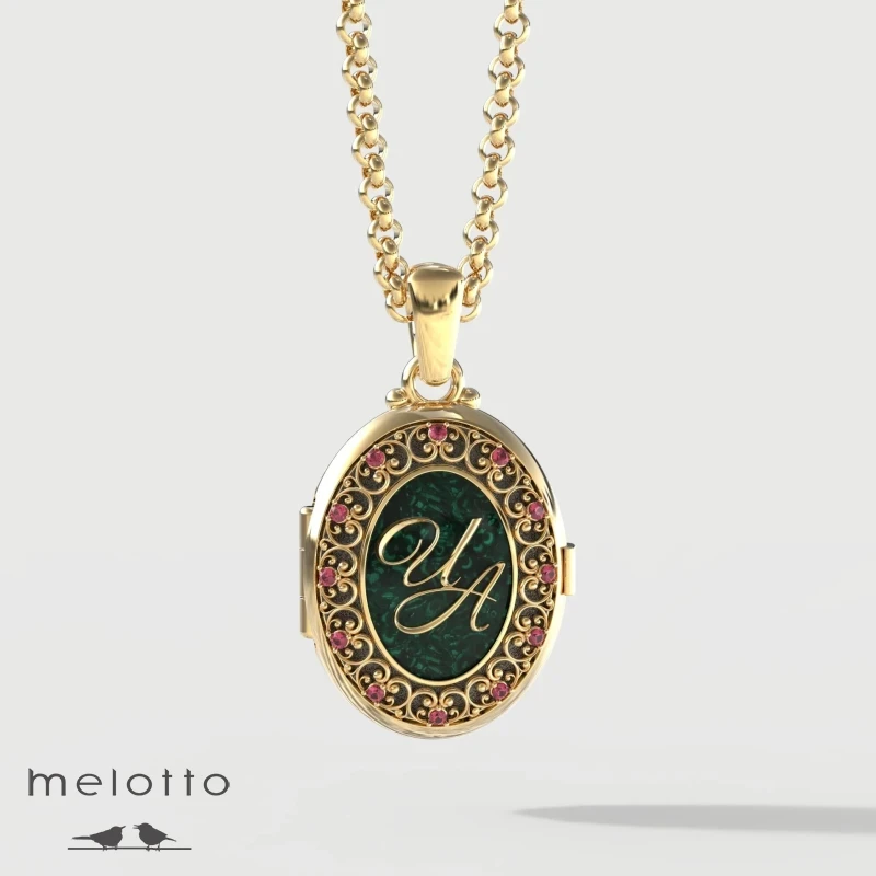 Кулон с инициалами