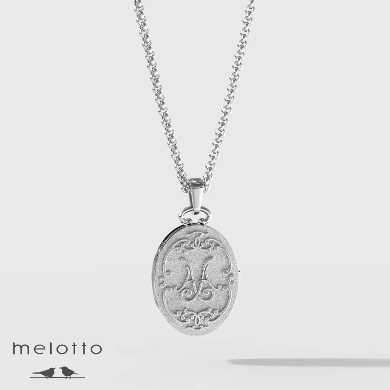 Семейный медальон под фото