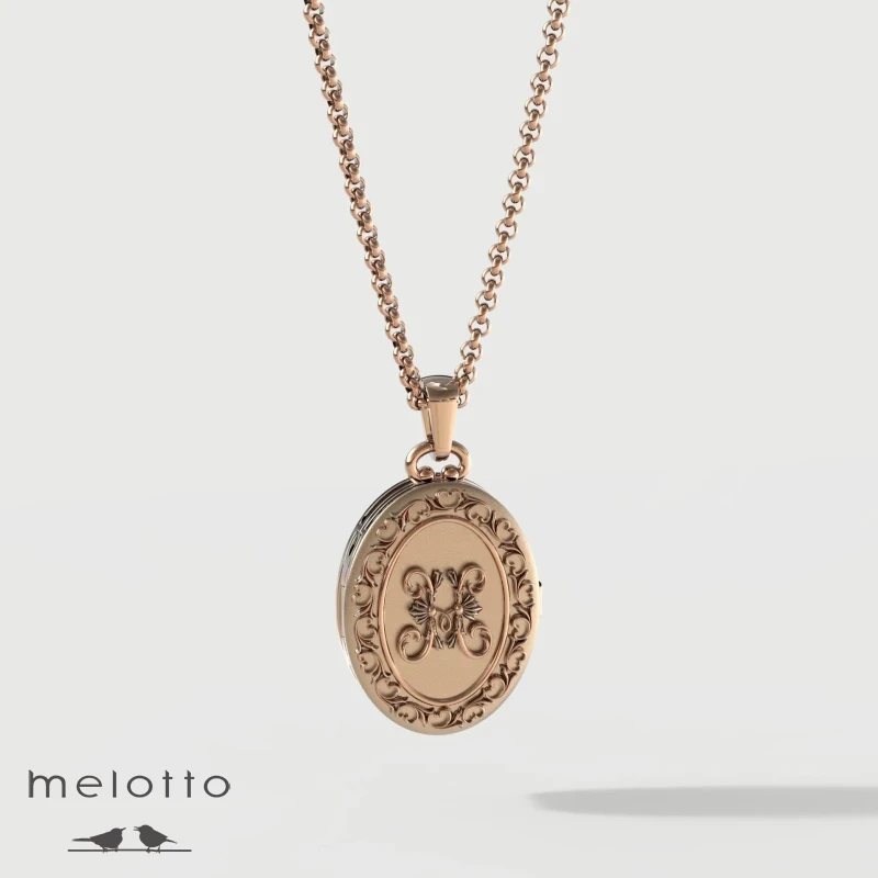 Медальон из красного золота