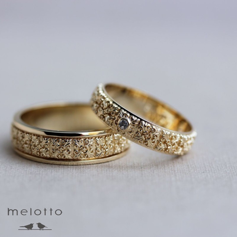 Свадебные обручальные кольца с узором Свадебные обручальные кольца с узором