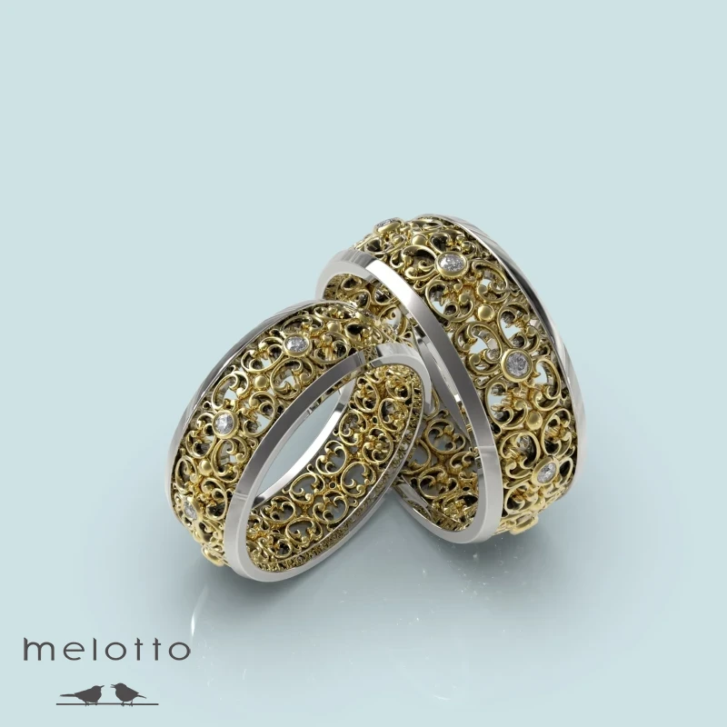 Парные золотые обручальные кольца