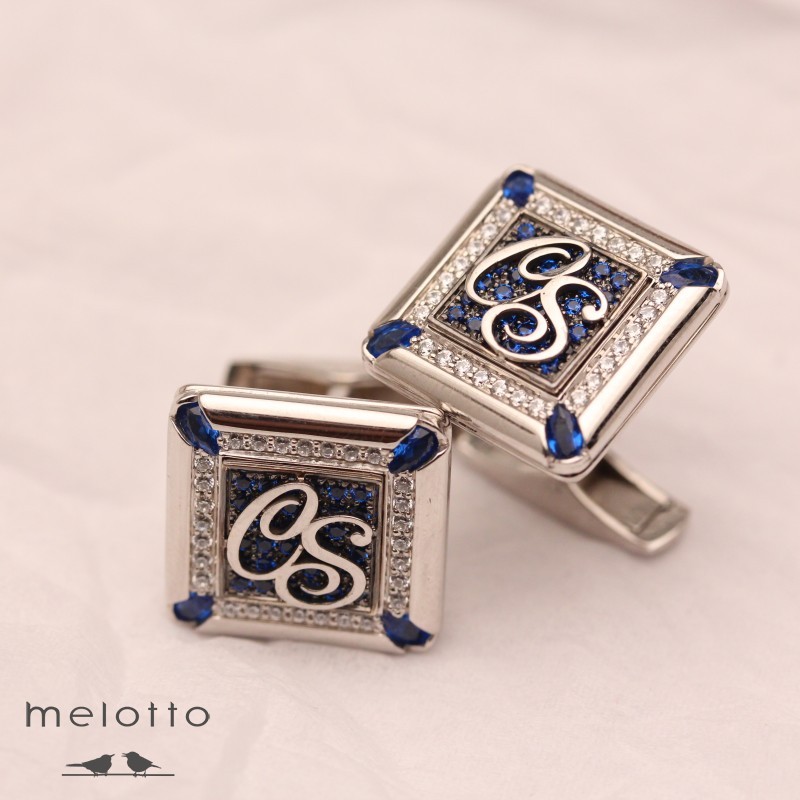 Квадратные золотые запонки