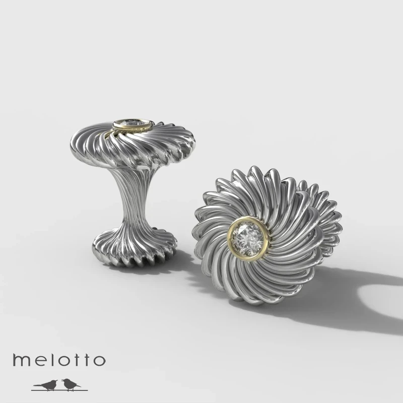 Запонки с бриллиантом