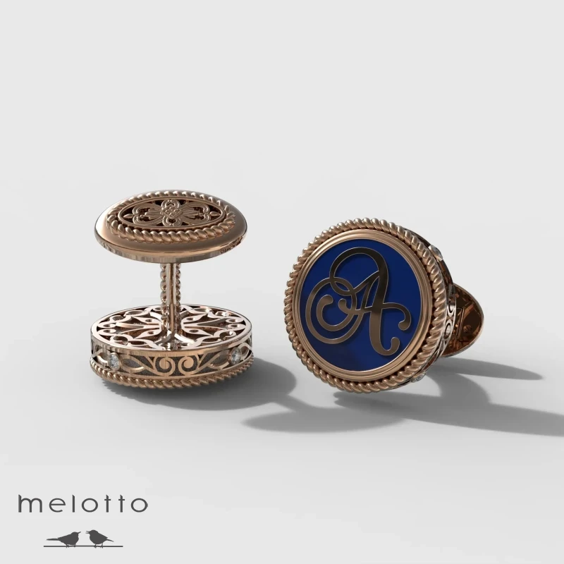 Запонки с монограммой «А»