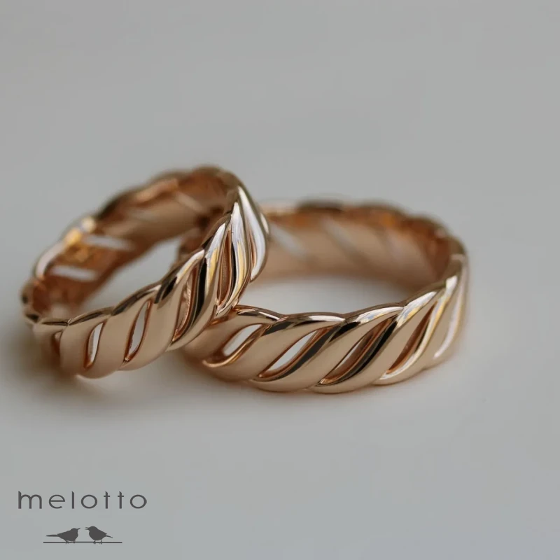 Обручальные кольца «Плетеная коса» Обручальные кольца «Плетеная коса»