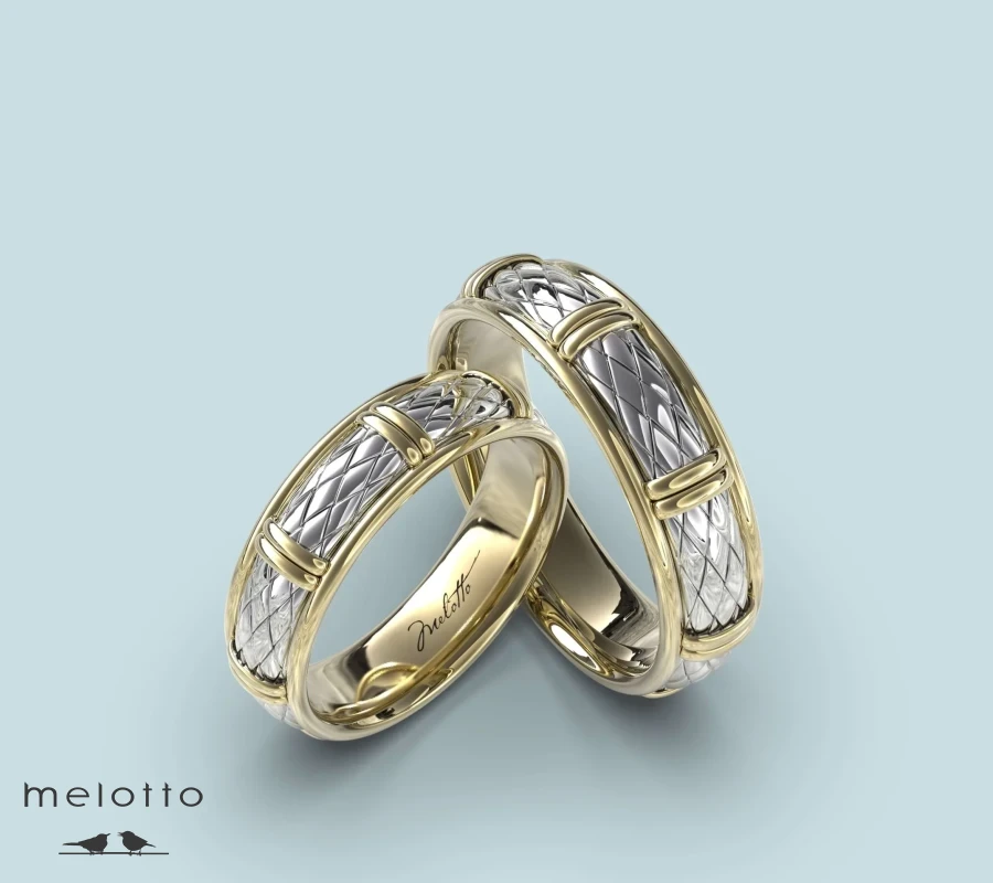 Парные обручальные кольца «Mari»