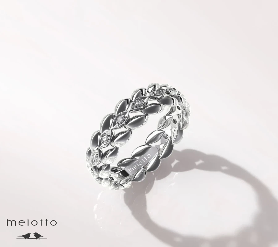 Женское обручальное кольцо с бриллиантами «Маркиз»