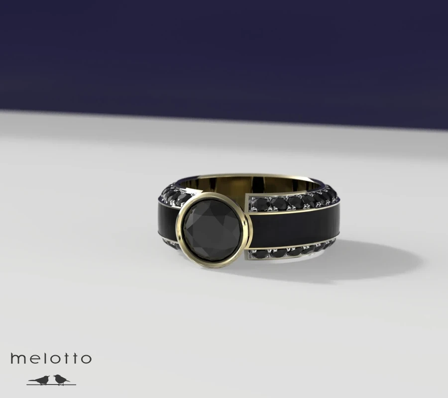 Перстень с большим черным бриллиантом