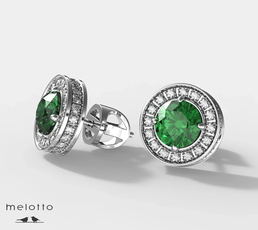 Пусеты золотые с изумрудами и бриллиантами