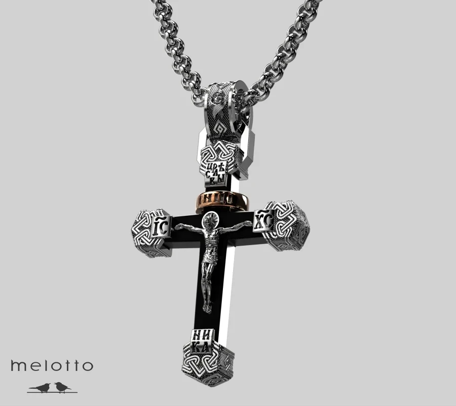 Нательный крест из золота с деревянным основанием