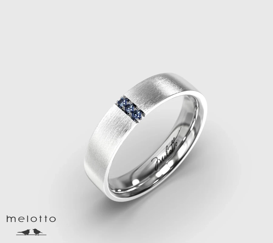 Золотое кольцо Сапфиры