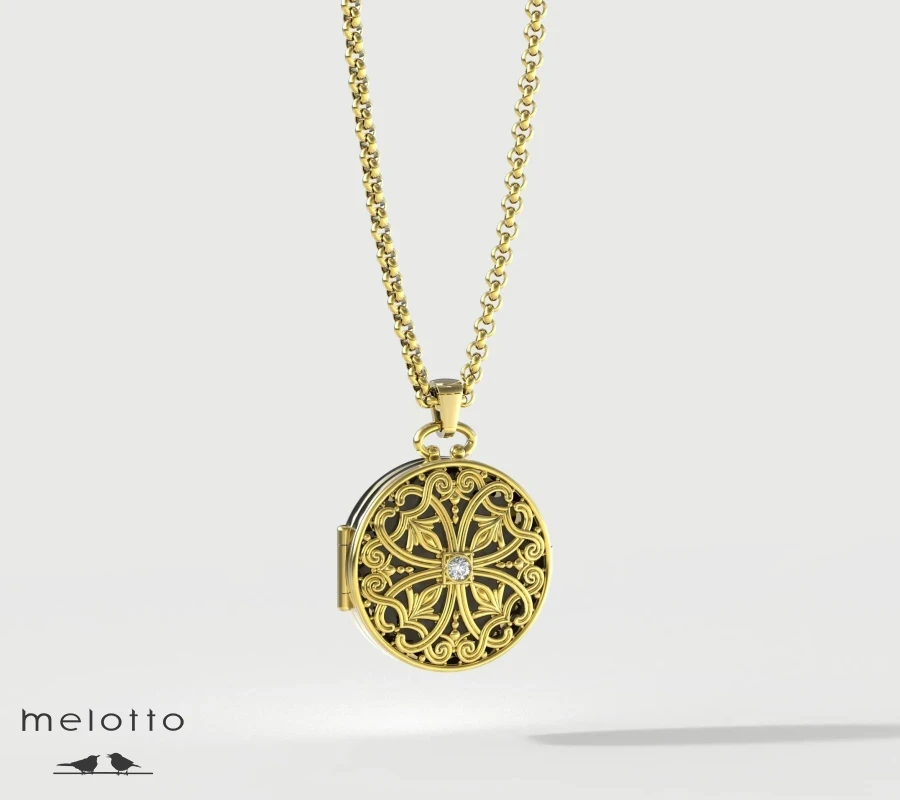 Винтажный медальон