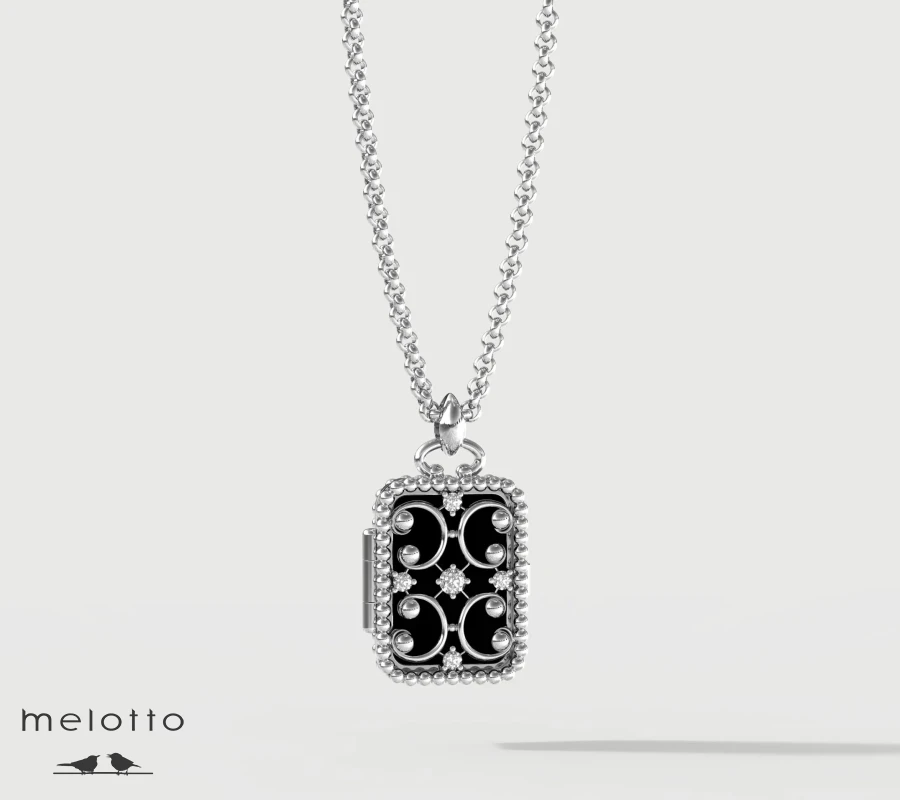 Кулон для двух фотографий