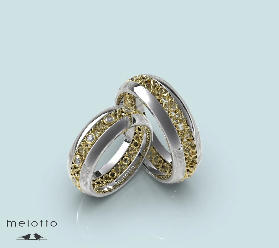 Парные обручальные кольца с бриллиантами