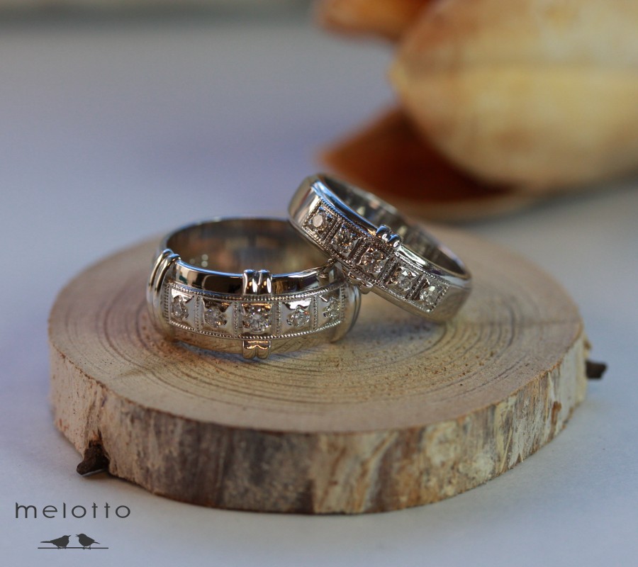 Обручальные кольца из белого золота «Милотто»