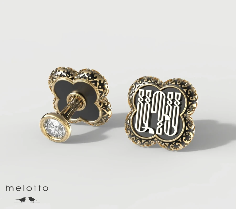 Запонка с монограммой