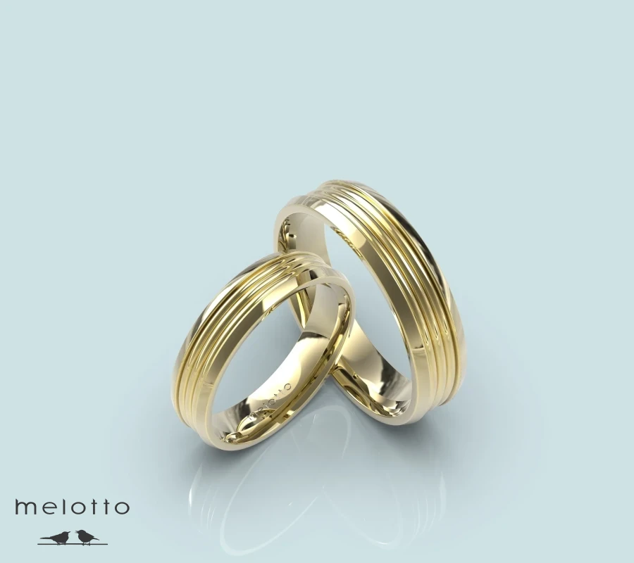 Классические фактурные обручальные кольца