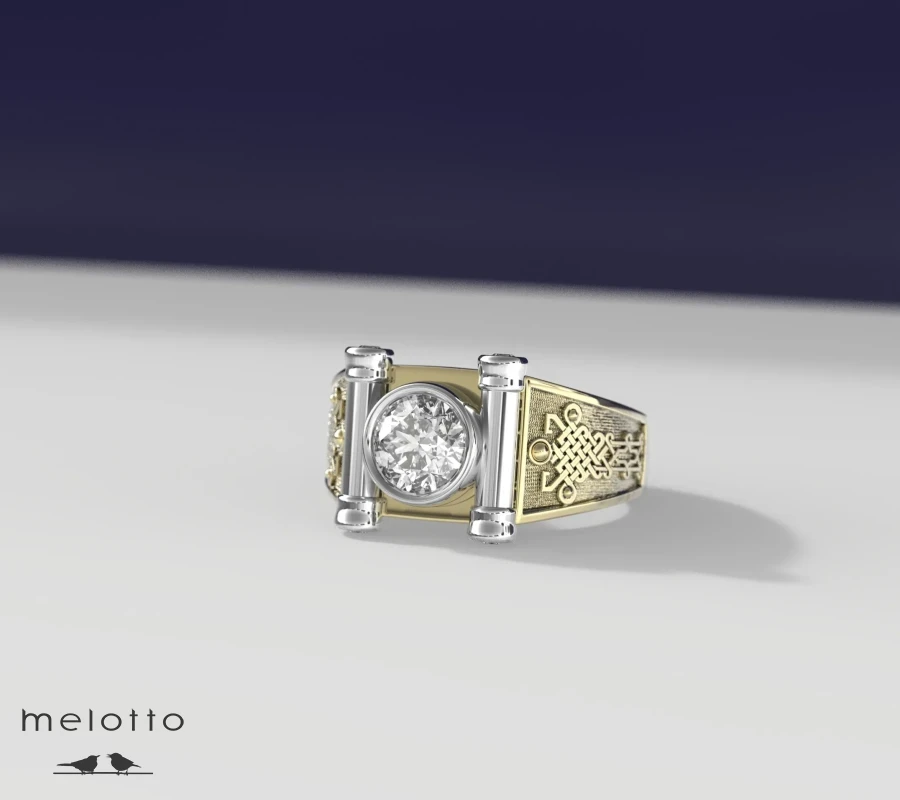 Перстень с крупным бриллиантом