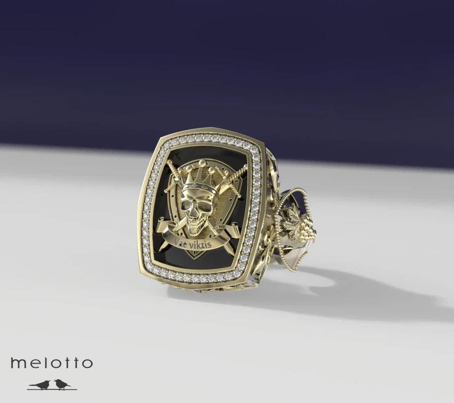 Массивный перстень