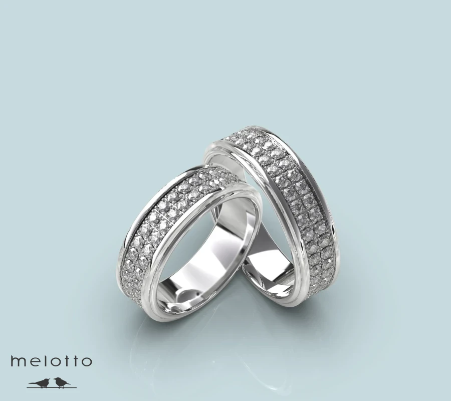 Обручальные кольца с бесцветными бриллиантами