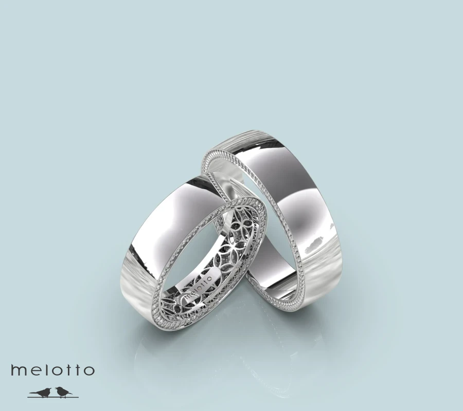 Плоские обручальные кольца  с бриллиантами