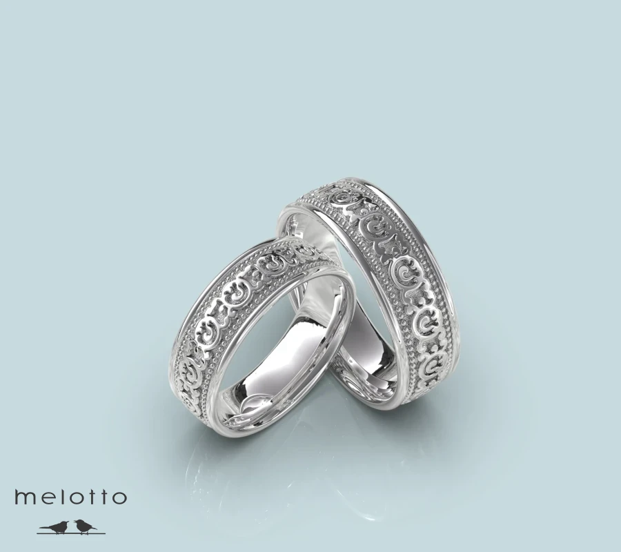 Обручальные кольца из белого золота с узором