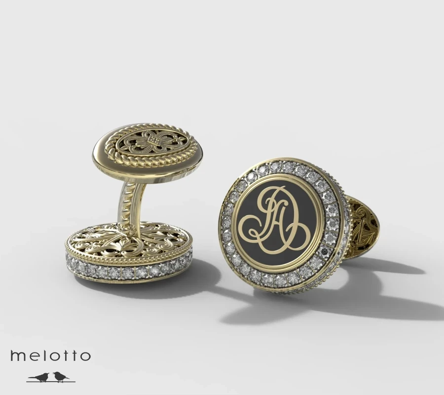 Запонки из желтого золота с бриллиантами