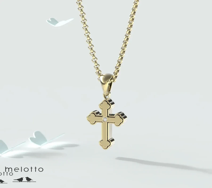Маленький золотой крест с бриллиантом