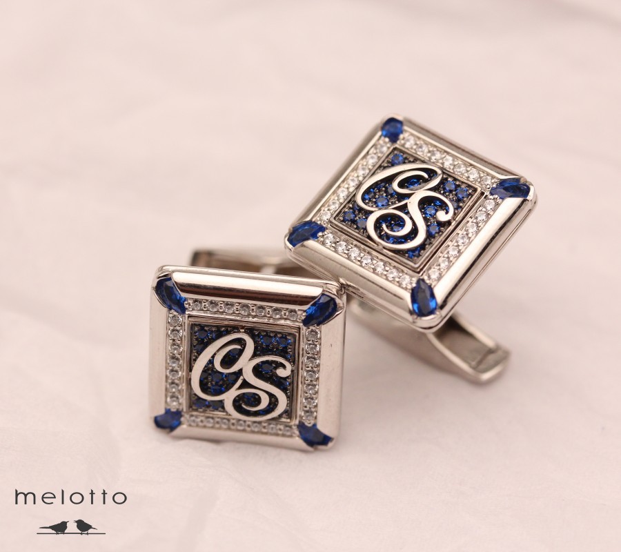 Квадратные золотые запонки