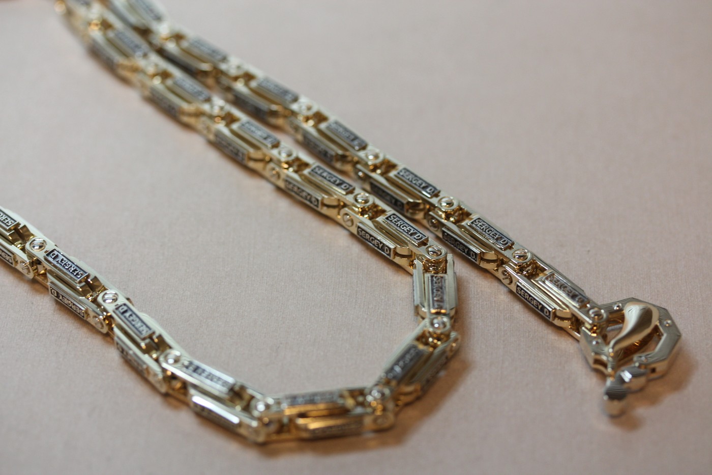 Мужские золотые цепочки