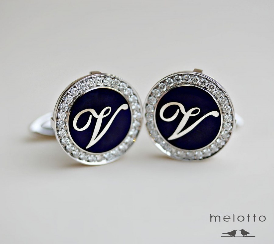 Запонки с эмалью и бриллиантами