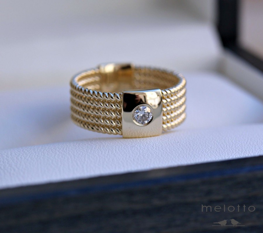 Обручальное кольцо Melotto