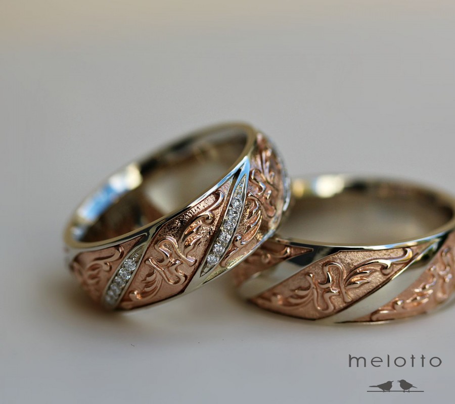 Винтажные кольца с орнаментом и бриллиантами