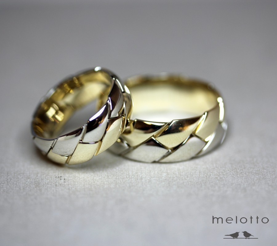 Широкие комбинированные обручальные кольца